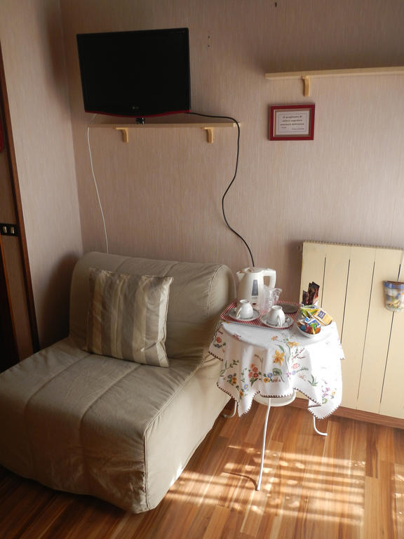 A Casa Di Gianna B&B Риети Экстерьер фото