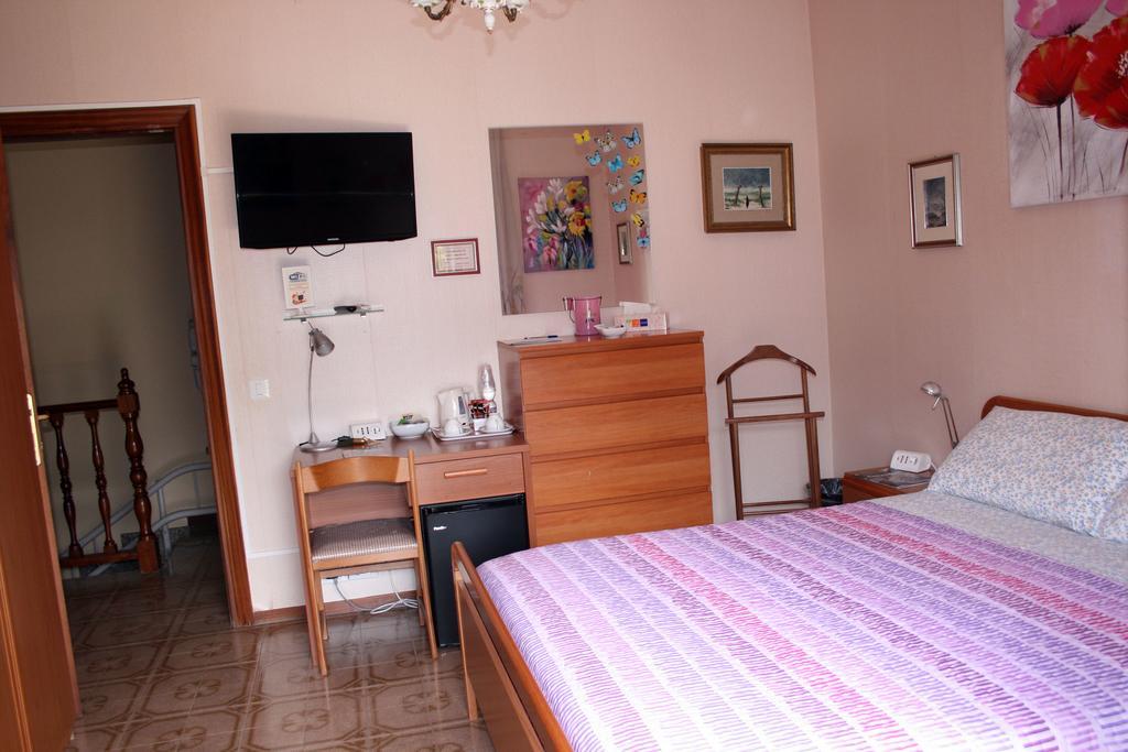 A Casa Di Gianna B&B Риети Экстерьер фото