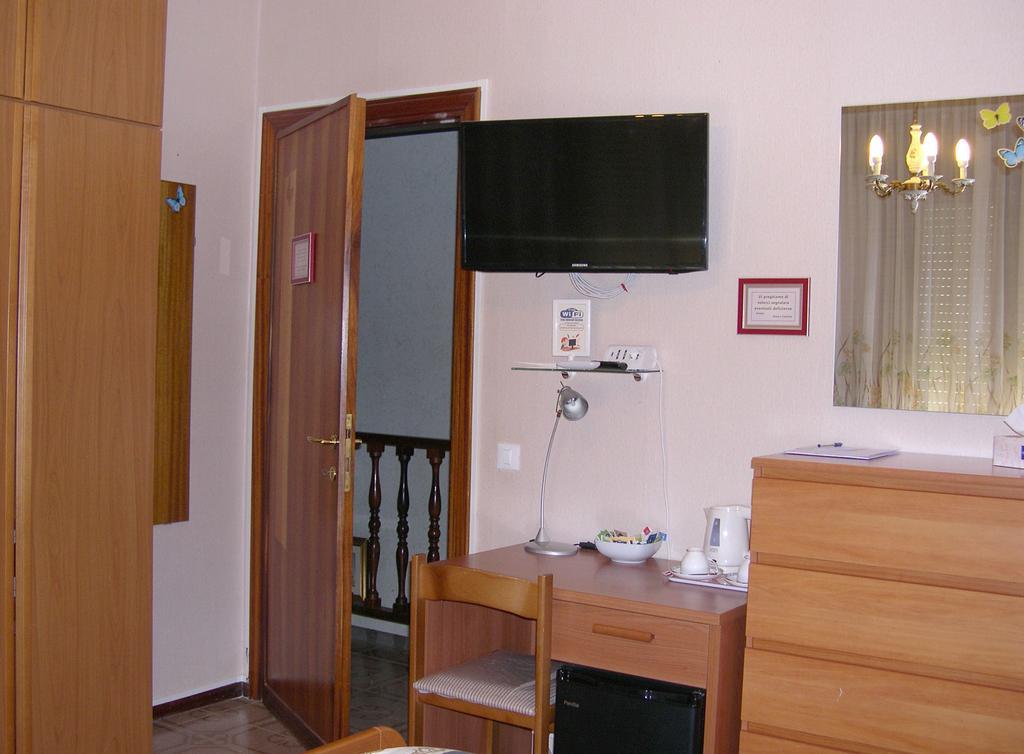 A Casa Di Gianna B&B Риети Экстерьер фото